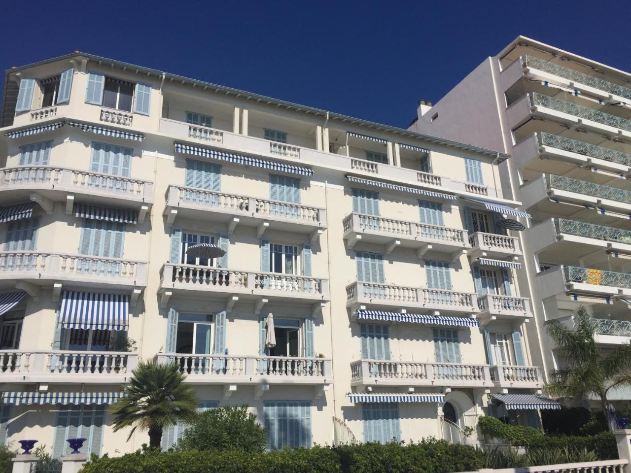 Gorgeous One-Bedroom Apartment With Terrace And Sea View -Stayinantibes- Bijou Plage מראה חיצוני תמונה