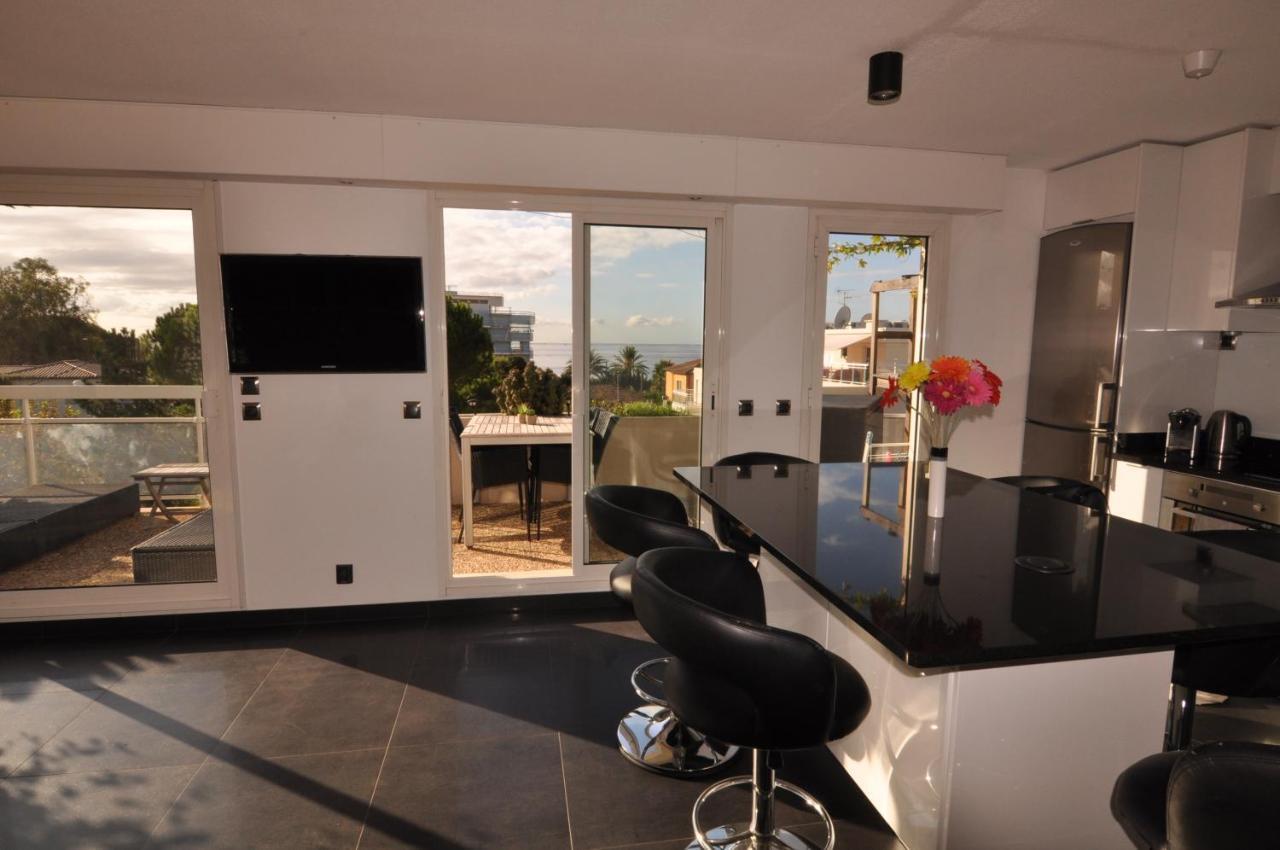 Gorgeous One-Bedroom Apartment With Terrace And Sea View -Stayinantibes- Bijou Plage מראה חיצוני תמונה